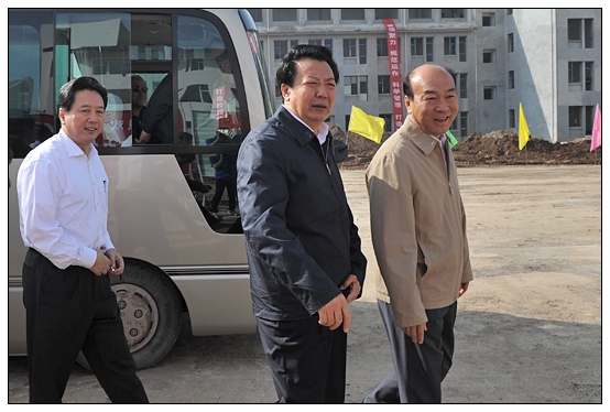 王君省长在教师节之际视察晋中学院新校区
