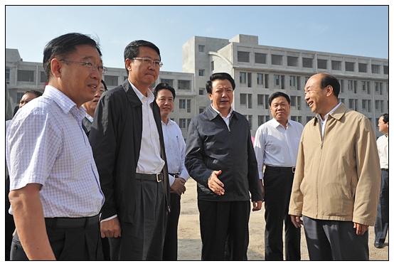 王君省长在教师节之际视察晋中学院新校区