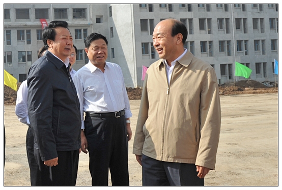 王君省长在教师节之际视察晋中学院新校区