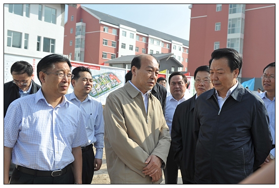 王君省长在教师节之际视察晋中学院新校区
