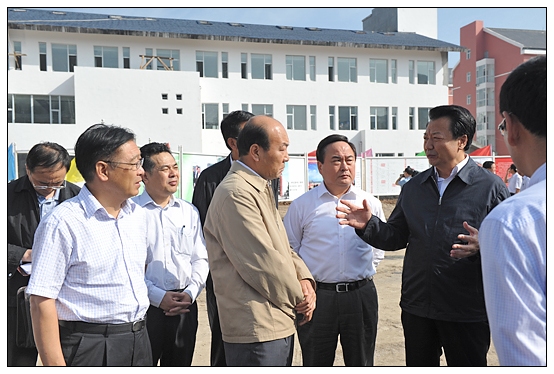 王君省长在教师节之际视察晋中学院新校区