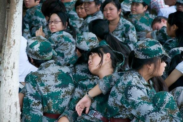 2012军训，我们开始了……【组图】