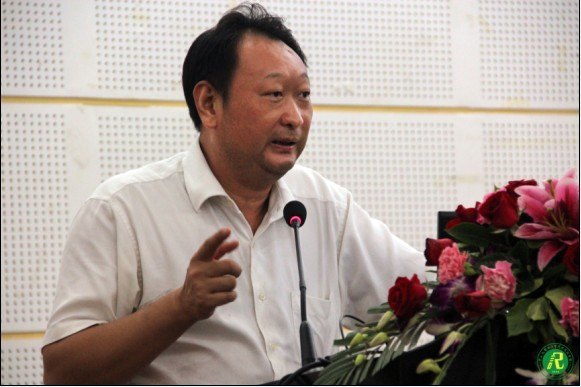 《南方论坛》系列讲座之五十一讲顺利举行