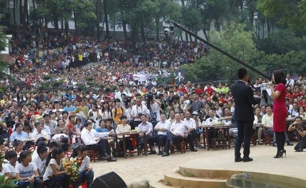长沙师范学校50名学生参演第9届中国金鹰电视艺术节