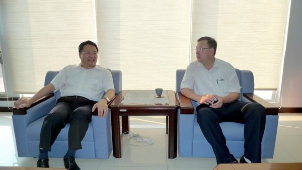 校领导参访岭东科技大学
