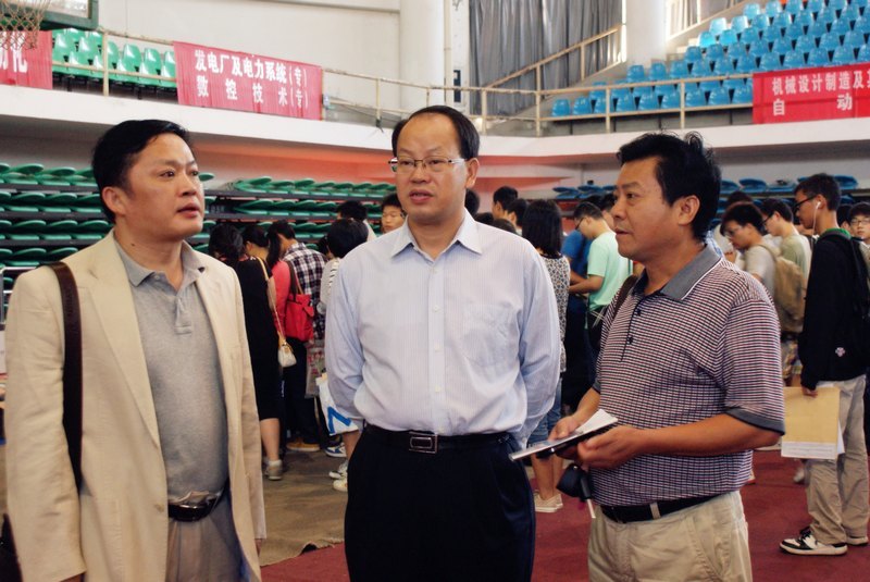 科技学院喜迎2012级新生