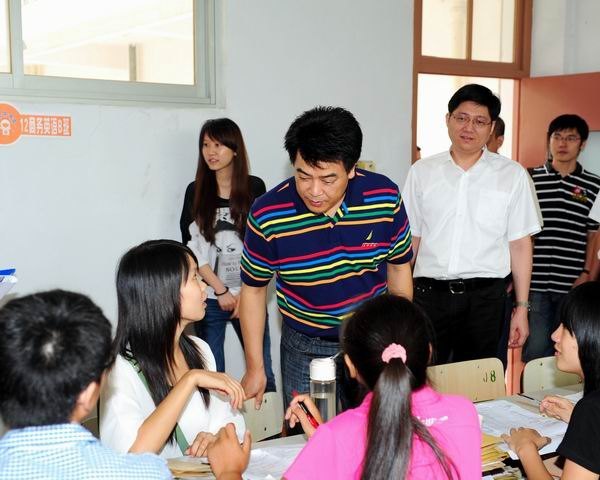 三明学院2012级新生顺利入学