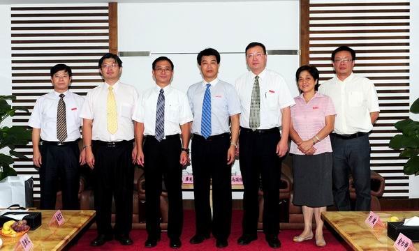 马国防书记会见廖宪文副校长等台湾贵宾