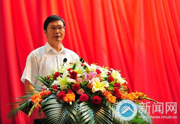 2012年教学工作会议暨教学表彰大会隆重召开