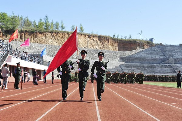 长春建筑学院隆重召开2012级新生开学典礼