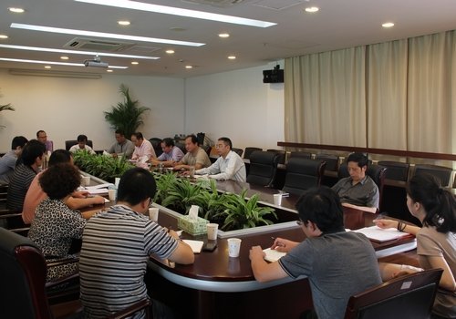 椒江校区管委会召开会议部署新学期工作