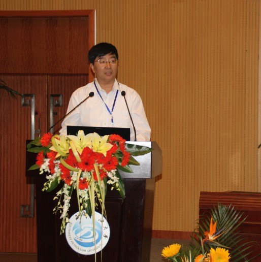 李润出席全国石油高校协作会并作主题报告