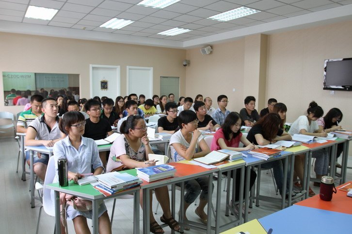 北京城市学院首届社会工作硕士研究生顺利入学,圆满完成专家讲座之导论系列课程