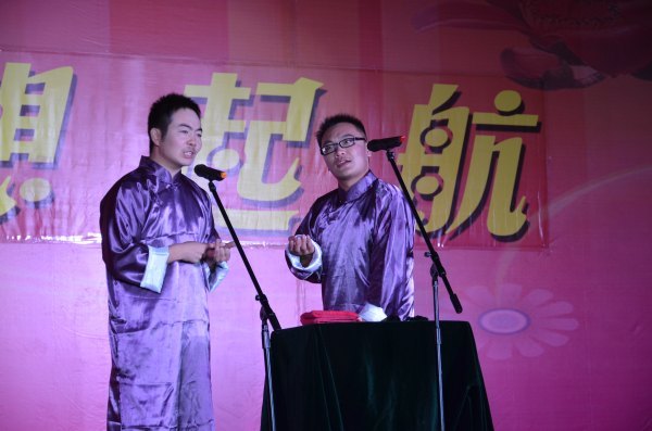 歌舞青春迎新生 放飞梦想庆双节
