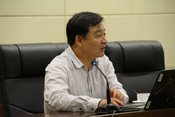 清华大学罗选民教授来武汉工程大学讲学