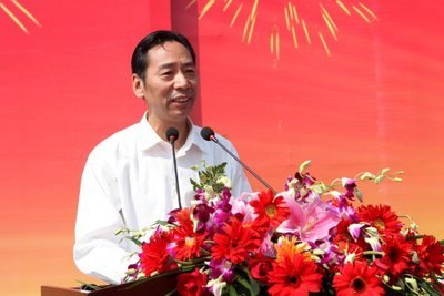 常州工学院北部新城新校区奠基 省市领导曹卫星阎立为奠基石揭彩 姚晓东讲话