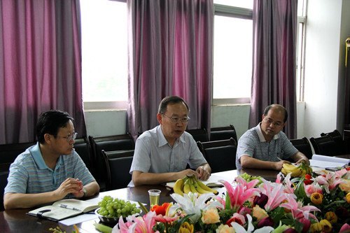 【丰湖党旗红】杨海涛书记到中文系调研