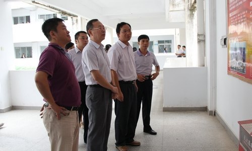 【丰湖党旗红】杨海涛书记到中文系调研