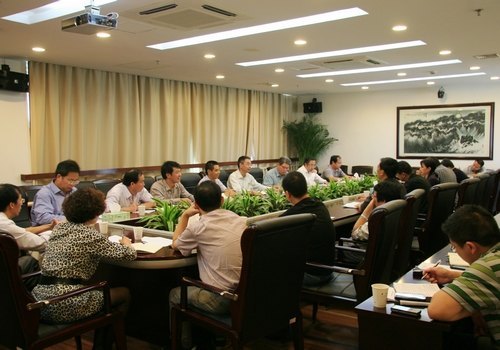 学校召开文明寝室建设工作推进会