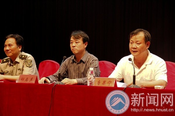 2012级新生军训总结表彰大会圆满召开