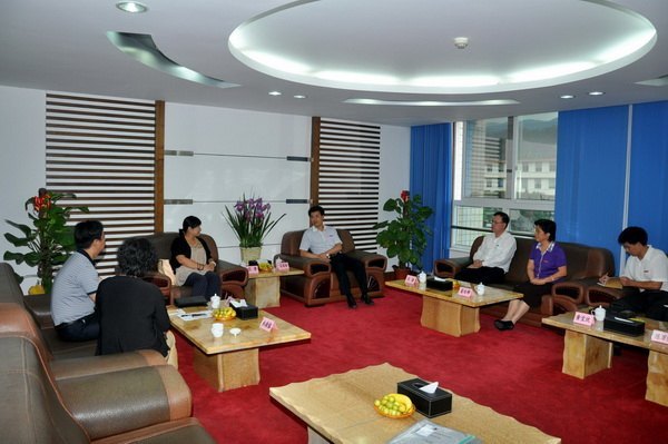 省招收留学生资格评估专家都三明学院考察指导