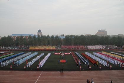 渤海大学2012年体育运动大会隆重举行