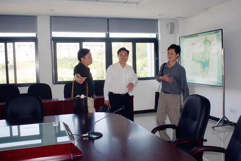 湖北省教育厅思政处领导来三峡大学科技学院视察