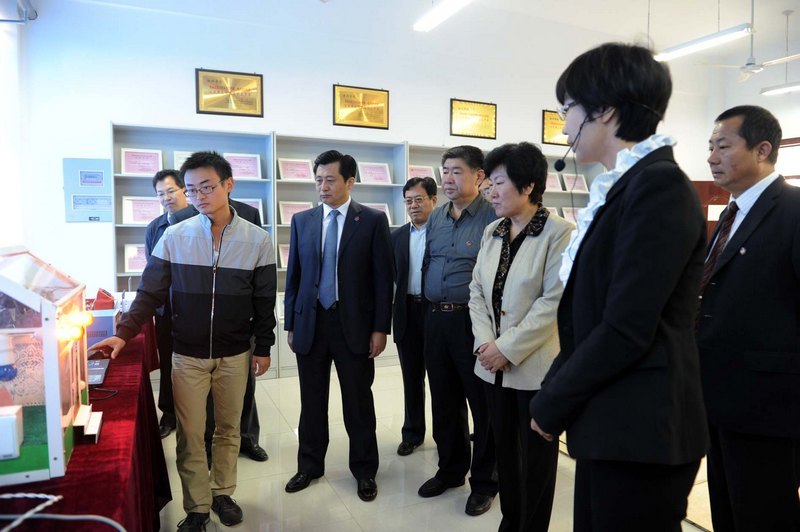 滨州市副市长祁维华来校检查指导工作