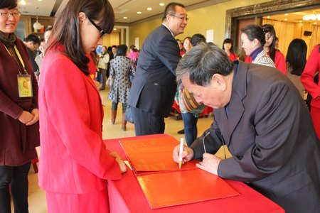 校庆专题:园林学院志愿者热情接待校友