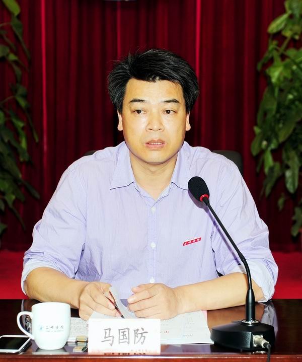 学校党委召开推进创先争优“156”长效机制座谈会
