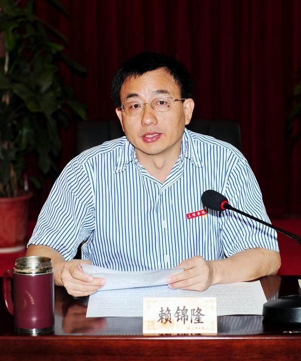 学校党委召开推进创先争优“156”长效机制座谈会