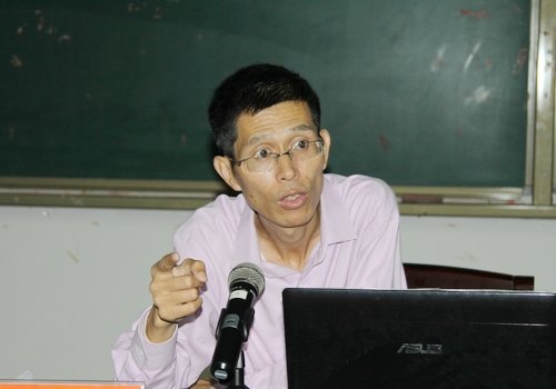西南政法大学潘国平教授来校讲学