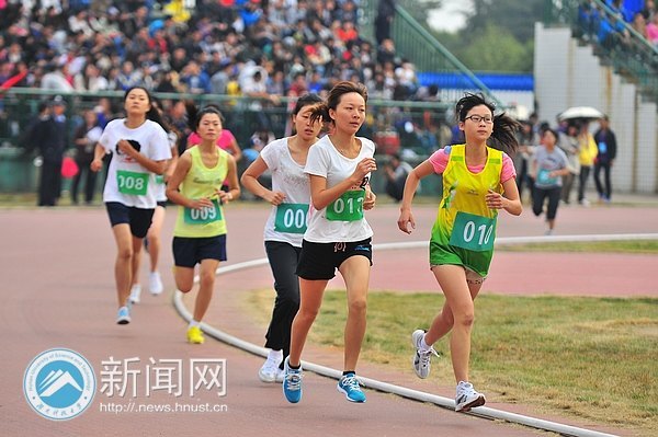 ֱͨУ˻ġѳƪС˵5000