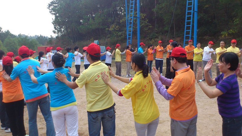 湖北工业大学2012年度新进教师素质拓展活动圆满结束