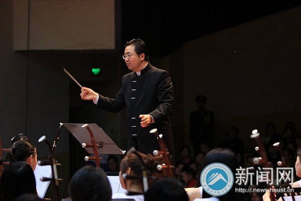 省大学生文工团来湖南科技大学奏响“最炫民乐风”