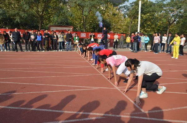 郑州职业技术学院第二十九届田径运动会隆重开幕