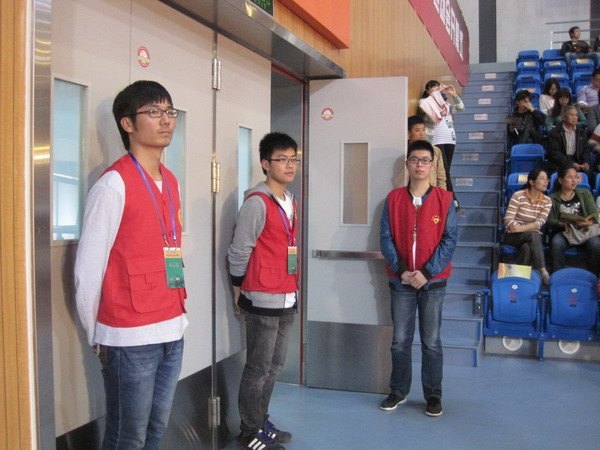 常工院志愿者在行动 美丽身影闪耀高新区