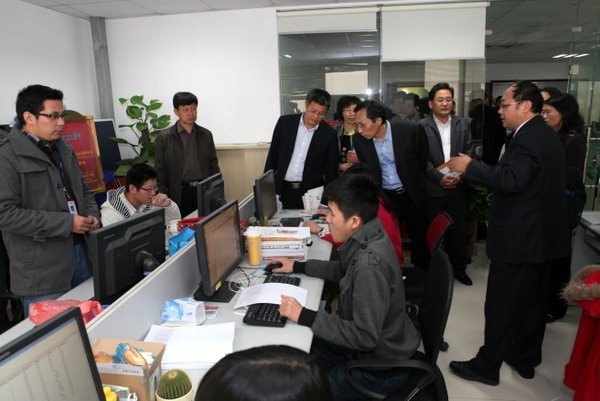 ���ҽ�������ѧԺ��42�ڸ�У�쵼�ɲ����ް཭�տ����������ݹ�ѧԺ����