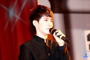 ϲӭʮ˴  д»¡ϴѧʮͨԲĻ