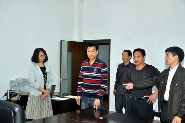 ?í1ú·àêé??é?è??o?μμ÷?D2¢??3?°ì1?