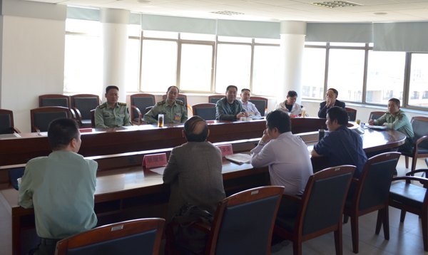 省征兵办领导来景德镇陶瓷学院检查指导工作