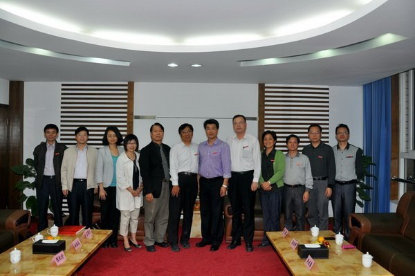 马国防刘健等校领导会见来三明学院授课的台湾教师