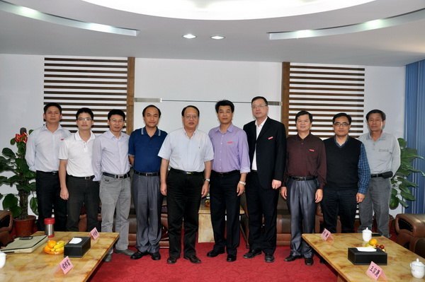 省教育厅专家到三明学院检查评估“卓越工程师教育培养计划”改革试点