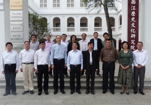 广州工商职业技术学院院长邝邦洪率团来校交流