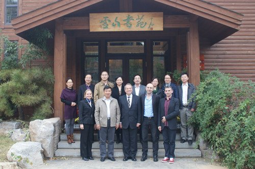 法国布列塔尼欧洲高等艺术学院代表团访问山东建筑大学