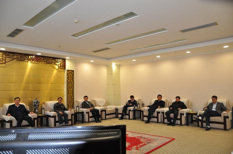 �б���ѧ��֯ʦ�������տ�����ʮ�˴��ֳ�ֱ��