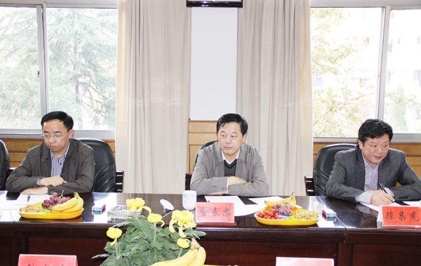 安徽省委组织部副部长金春忠一行莅临皖西学院调研