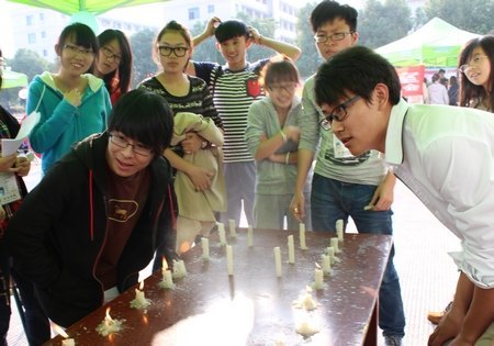 台州学院开展“筑文明寝室创平安校园”活动