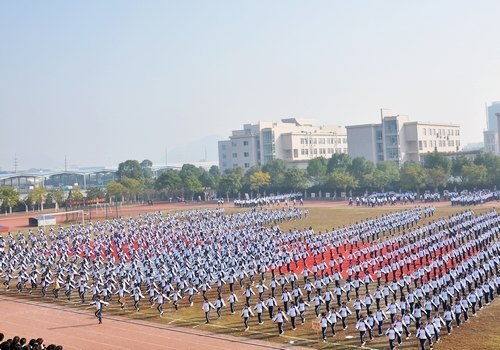 У��22���ﾶ�˶��ᣨ�ٺ�У����¡�ؿ�Ļ