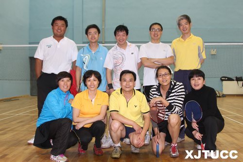 ������ͨ��ѧ����ѧԺ�������ڽ���ڶ����ְ�����ֲ���ë�������л�